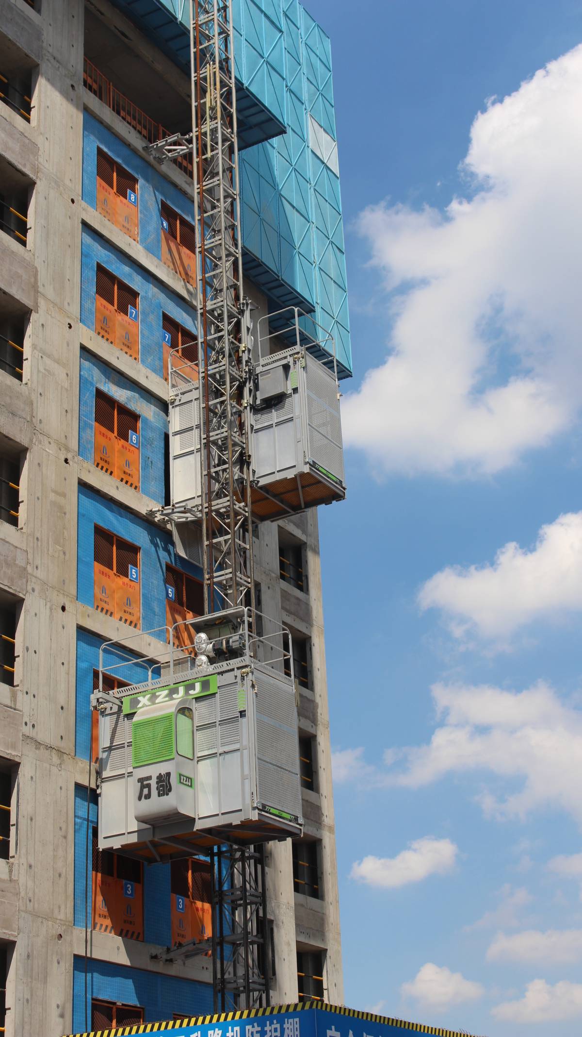 High-speed Construction Hoist